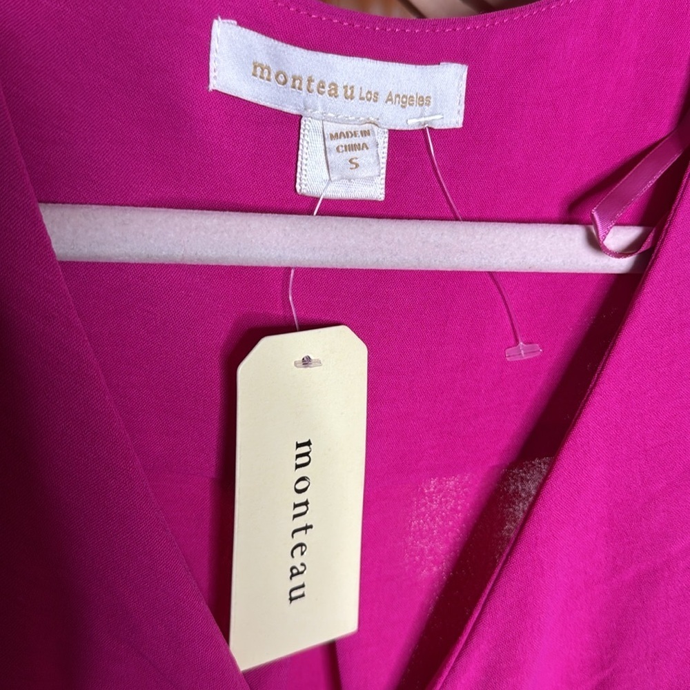NWT Monteau Fuchsia Pink Flutter Sleeve Dress Siz… - image 2